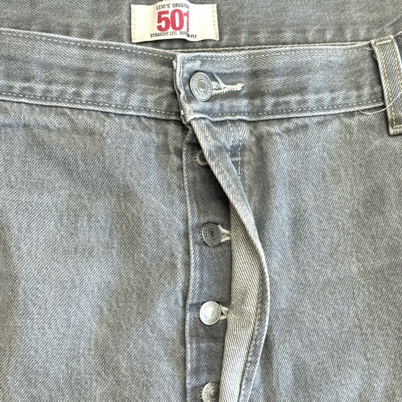 Men’s Gray 501 Button Fly Levi’s Jeans extended size - Picture 8 of 15